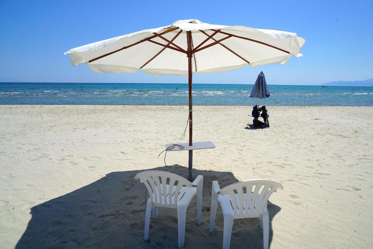 Dolphins House Villa Paralia Avdhiron Dış mekan fotoğraf